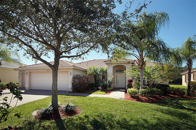 TURNKEY pool home in Gated Community Moody River Estates